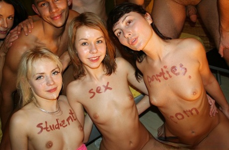 460px x 301px - College Students Porn Pics & Nude Pictures - AllPantyPics.com