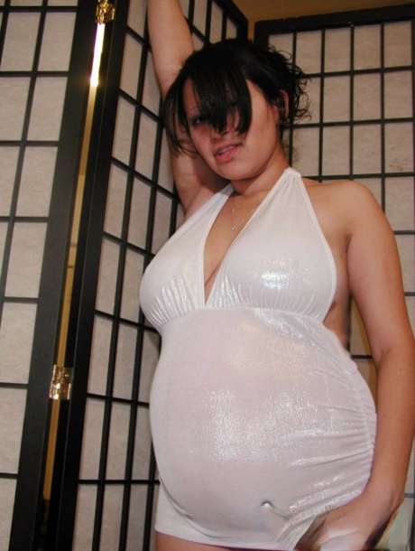 Pregnant Latina Porn Pics & Nude Pictures - AllPantyPics.com